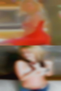 TN showing horny women there upper pussy.